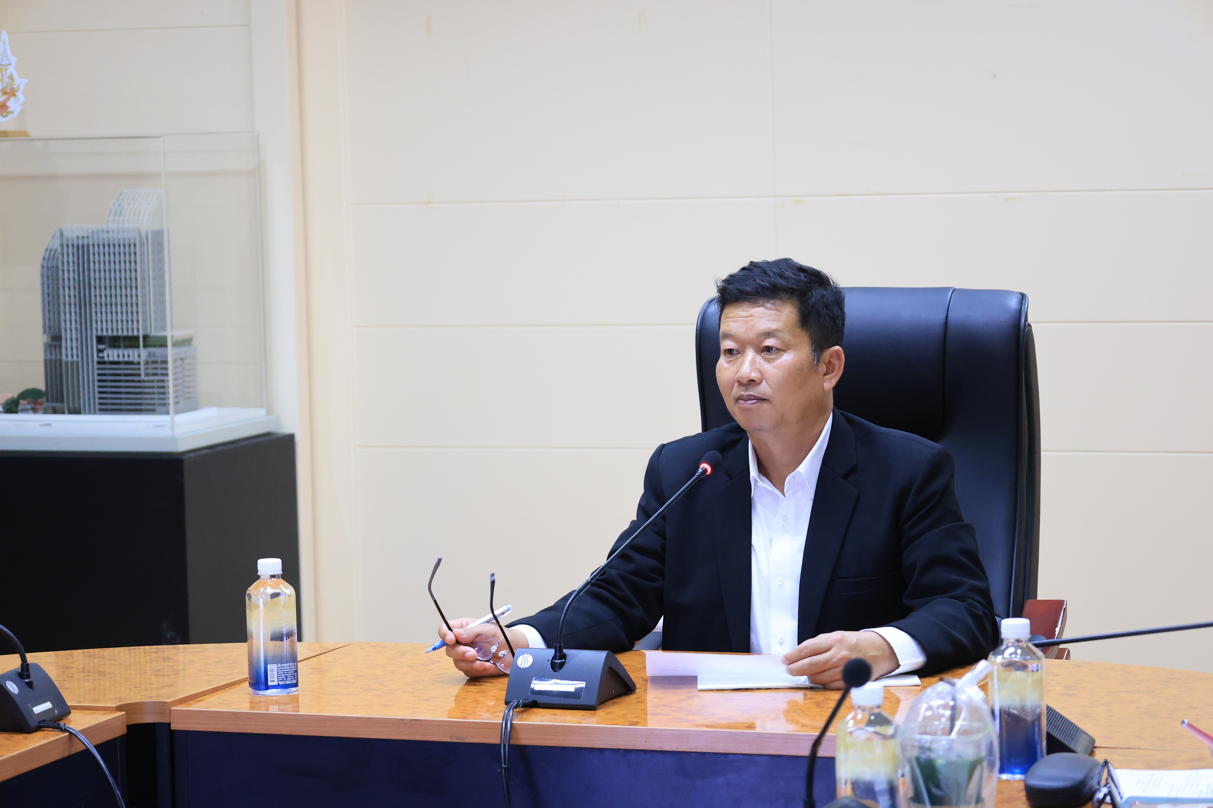 title - ส.ป.ก. ประชุมคณะทำงานฝ่ายสถานที่ เนื่องในโอกาสการจัดงานวันคล้ายวันสถาปนา ส.ป.ก. ครบรอบ 51 ปี ครั้งที่ 1/2569